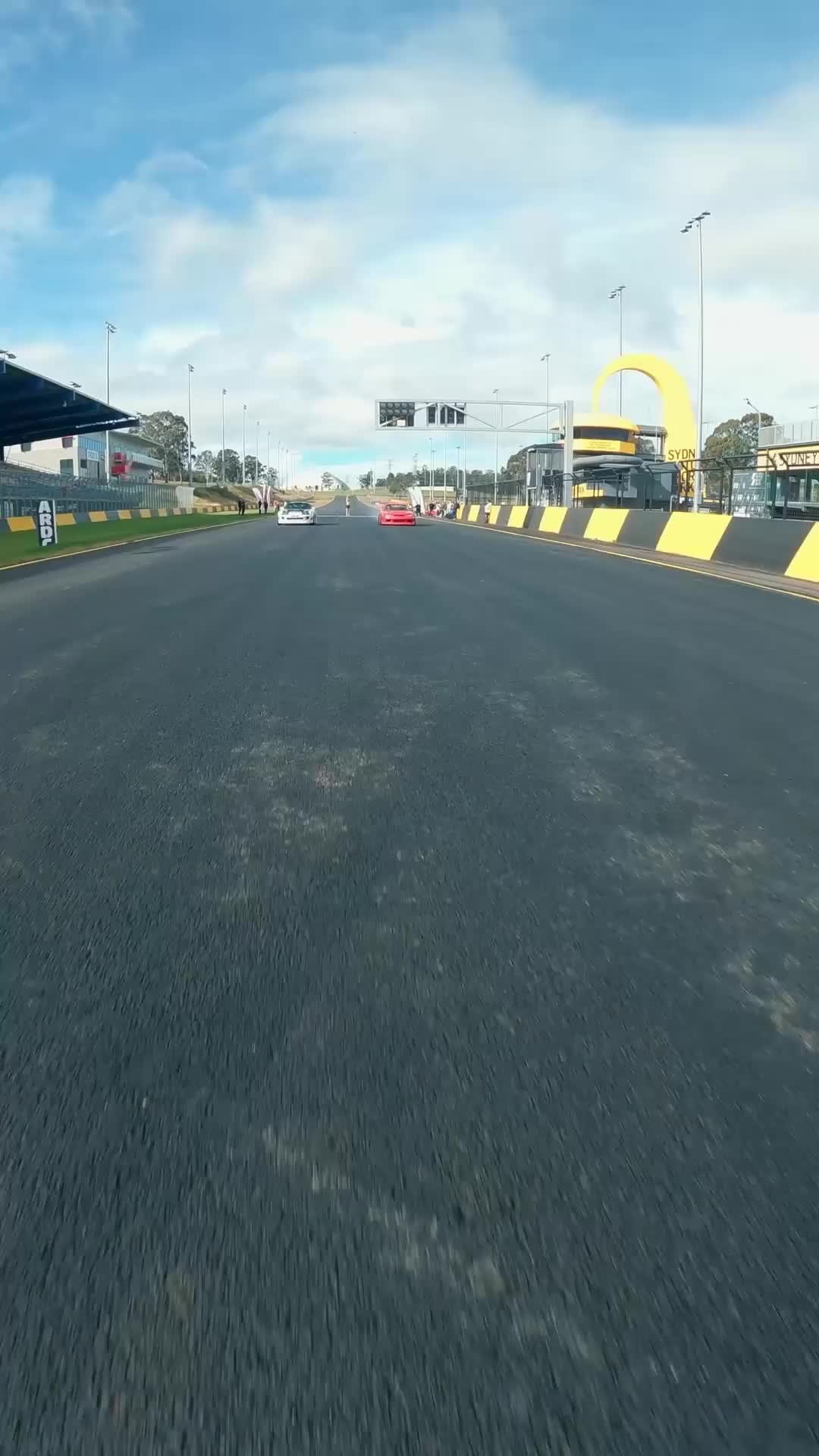 Épisode 2 - Return of the Racing King 